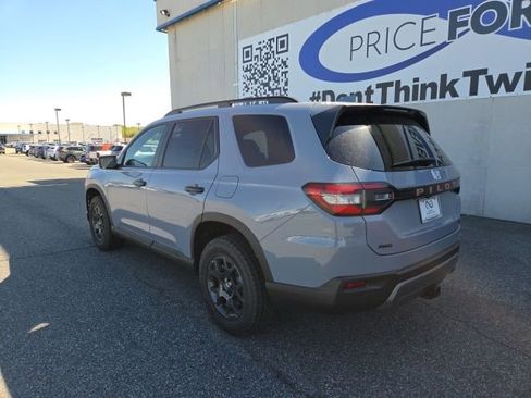 New 2026 Honda Pilot TrailSport image 5