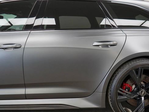 Used 2022 Audi RS 6 AWD/4WD image 10