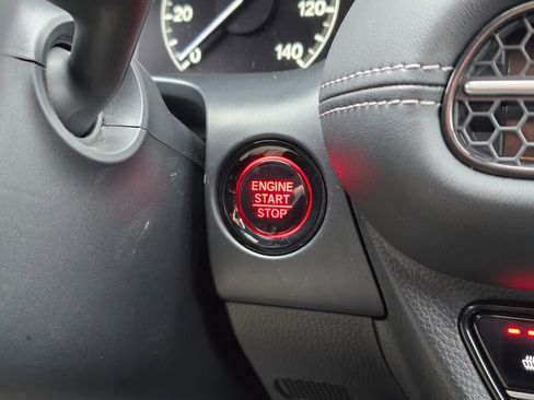 Certified 2024 Honda HR-V EX-L image 27