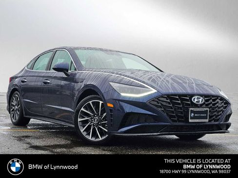 Used 2021 Hyundai Sonata Limited w/ Winter Weather Package image 1