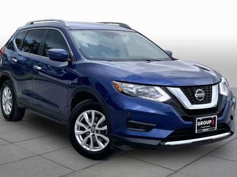 Used 2020 Nissan Rogue SV FWD image 3
