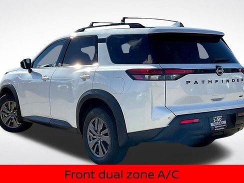 New 2025 Nissan Pathfinder SV w/ Black Appearance Package image 5