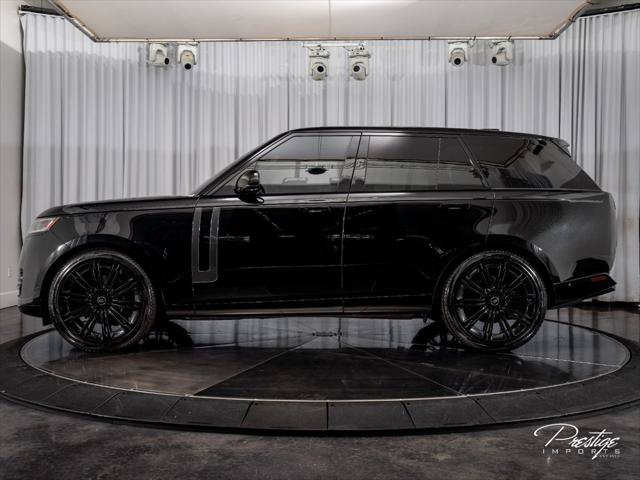 Used 2024 Land Rover Range Rover SE AWD/4WD image 6