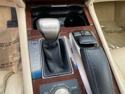 Used 2014 Lexus LS 460 AWD image 27