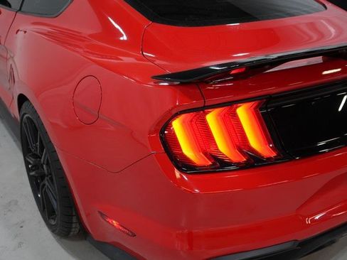 Used 2020 Ford Mustang Shelby GT500 w/ Technology Package image 10