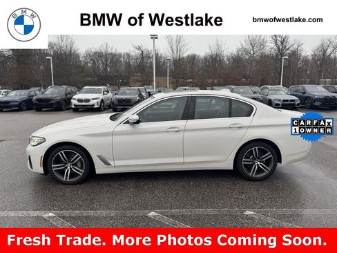 Used 2022 BMW 530i xDrive w/ Convenience Package image 2