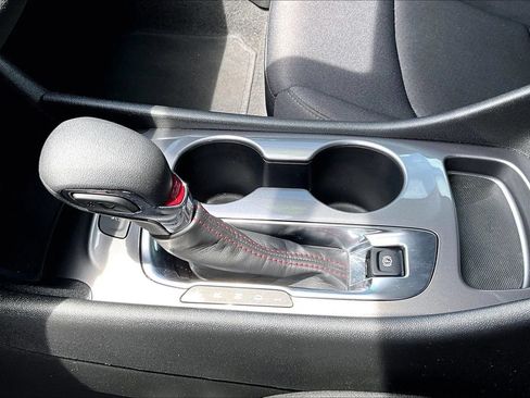 Used 2024 Chevrolet Malibu RS FWD image 14