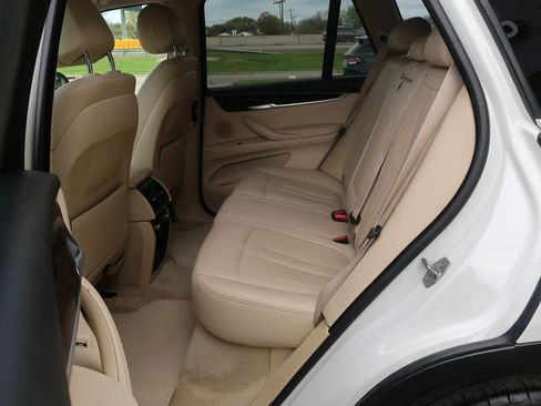 Used 2015 BMW X5 sDrive35i image 19