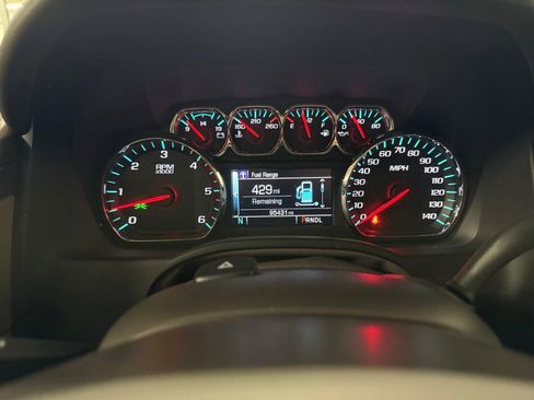 Used 2017 GMC Yukon XL SLT AWD/4WD image 10
