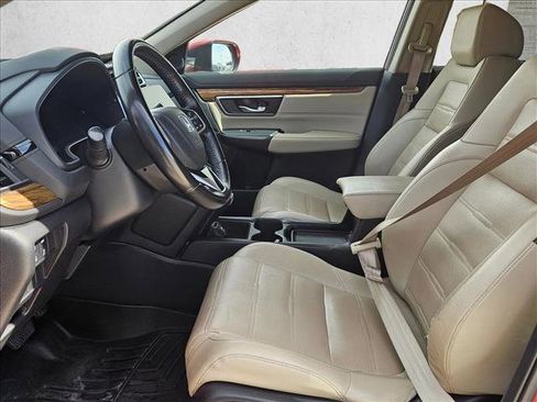 Used 2018 Honda CR-V Touring image 17