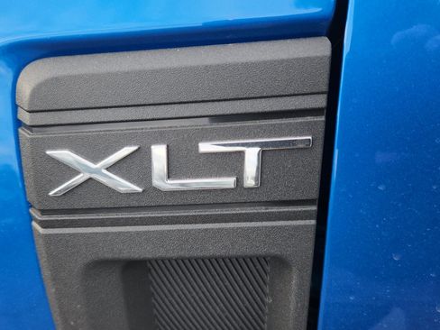 New 2025 Ford Maverick XLT w/ Equipment Group 301A image 18