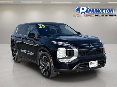 Used 2023 Mitsubishi Outlander SE