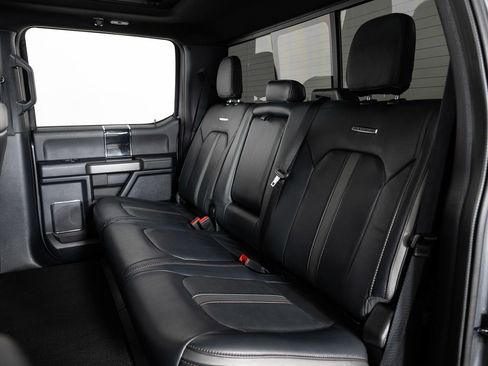 Used 2022 Ford F250 Platinum w/ Tremor Off-Road Package image 19