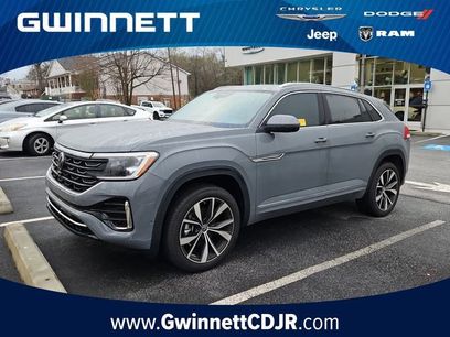 Used 2025 Volkswagen Atlas Cross Sport SEL Premium R-Line