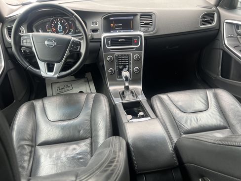 Used 2014 Volvo S60 T5 image 16