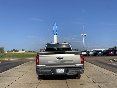 Used 2023 Ford F150 XLT RWD image 10