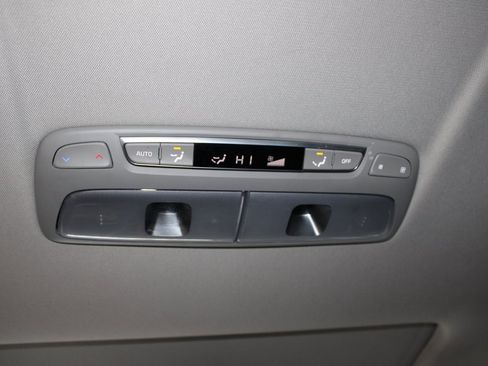 Used 2022 Kia Telluride S image 20