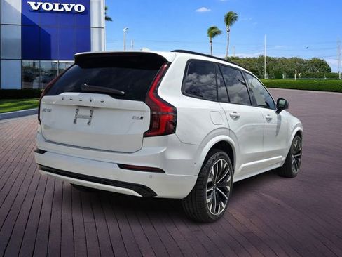 New 2026 Volvo XC90 B6 Ultra w/ Protection Package Premier AWD/4WD image 7