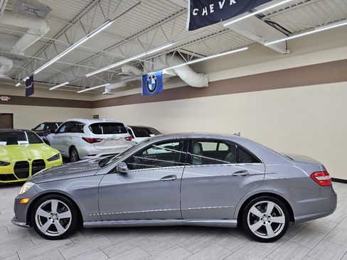 Used 2010 Mercedes-Benz E 350 Sedan w/ Premium 1 Pkg image 9