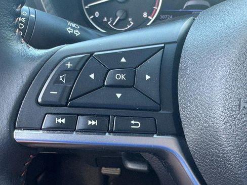 Used 2024 Nissan Sentra SR FWD image 19