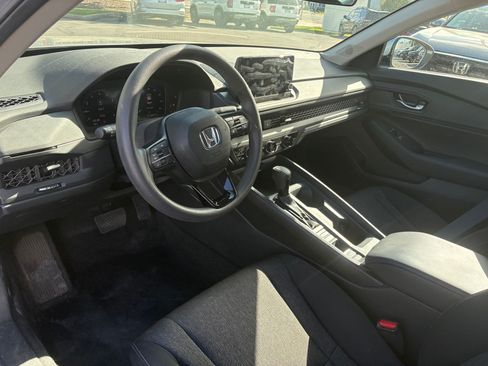 Used 2024 Honda Accord EX image 16