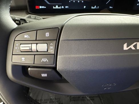 New 2026 Kia Sportage X-Line AWD/4WD image 33