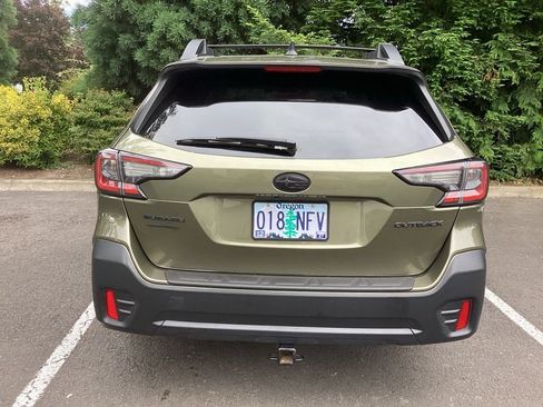 Used 2022 Subaru Outback Premium AWD/4WD image 19