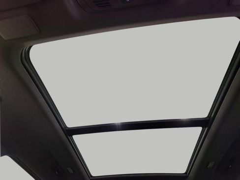 Used 2023 Cadillac Escalade Premium Luxury w/ Performance Package image 26