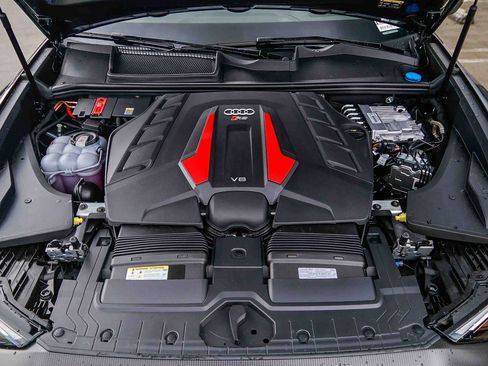 New 2026 Audi RS Q8 performance AWD/4WD image 31
