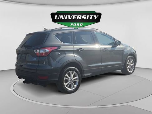 Used 2018 Ford Escape SE w/ SE Sync 3 Package FWD image 3