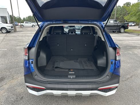 Used 2024 Kia Sportage EX image 19