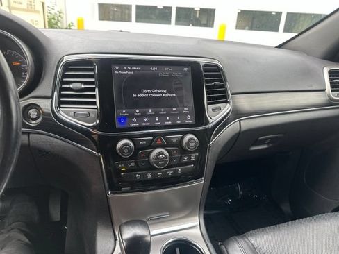 Used 2020 Jeep Grand Cherokee Limited w/ Luxury Group II AWD/4WD image 26