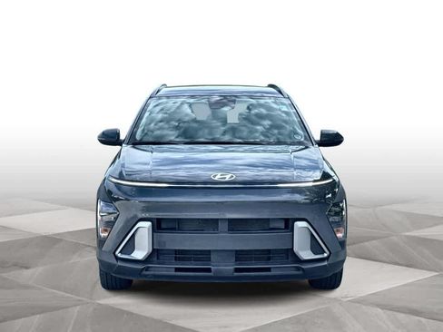 Used 2024 Hyundai Kona SEL FWD image 3