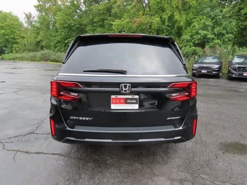 New 2026 Honda Odyssey Sport-L image 5