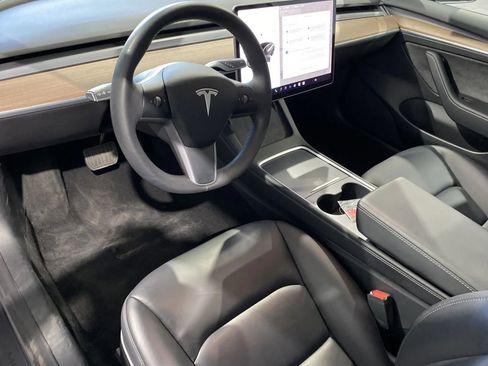 Used 2022 Tesla Model 3 image 10