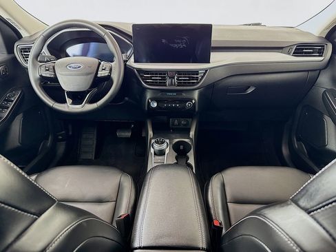 Used 2025 Ford Escape Platinum image 13