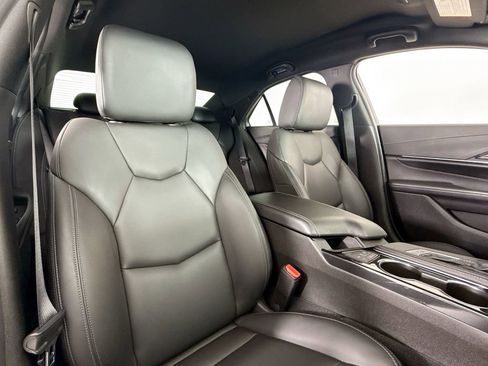 Used 2023 Cadillac CT4 Luxury image 14