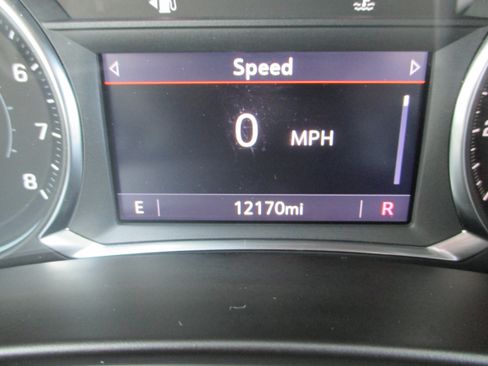 Used 2024 Chevrolet Equinox RS FWD image 22