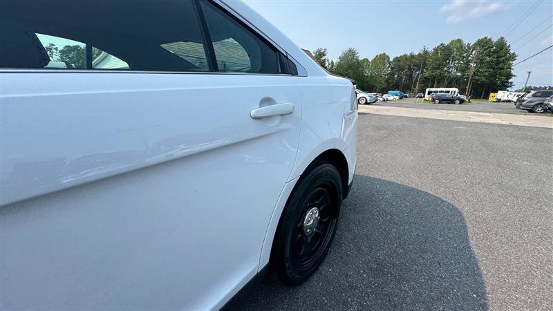 Used 2018 Ford Taurus Police Interceptor AWD image 15
