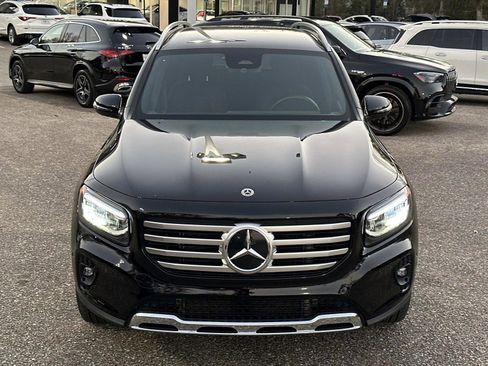 Certified 2025 Mercedes-Benz GLB 250 image 8
