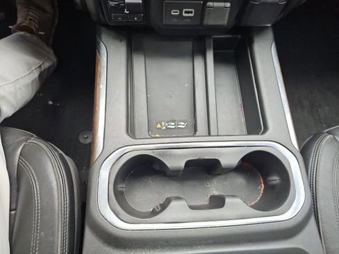 Used 2022 Chevrolet Silverado 3500 High Country image 21