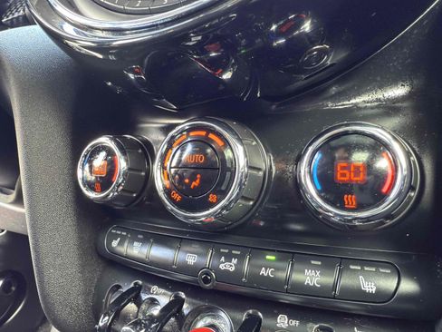 Used 2015 MINI Cooper S FWD image 75