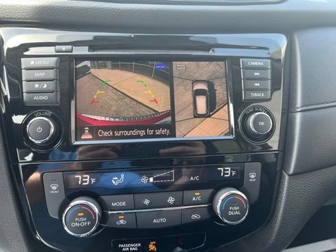 Used 2020 Nissan Rogue SV w/ Sun & Sound Touring Package AWD/4WD image 20
