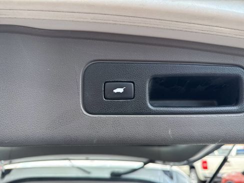 Used 2014 Honda Odyssey EX-L image 19