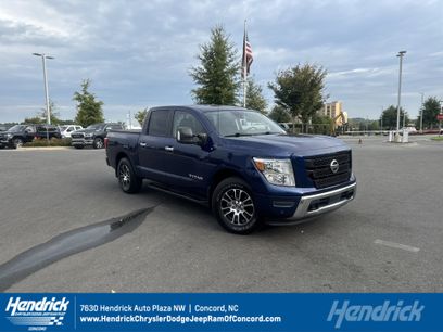 Used 2021 Nissan Titan SV w/ SV Convenience Package