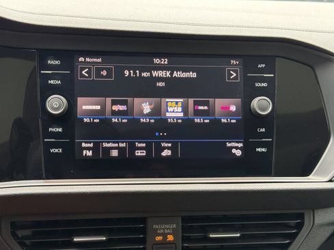 Used 2019 Volkswagen Jetta SEL FWD image 17