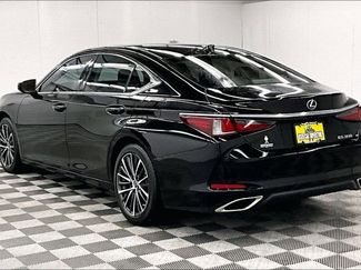 Used 2024 Lexus ES 350 w/ Premium Package video 2