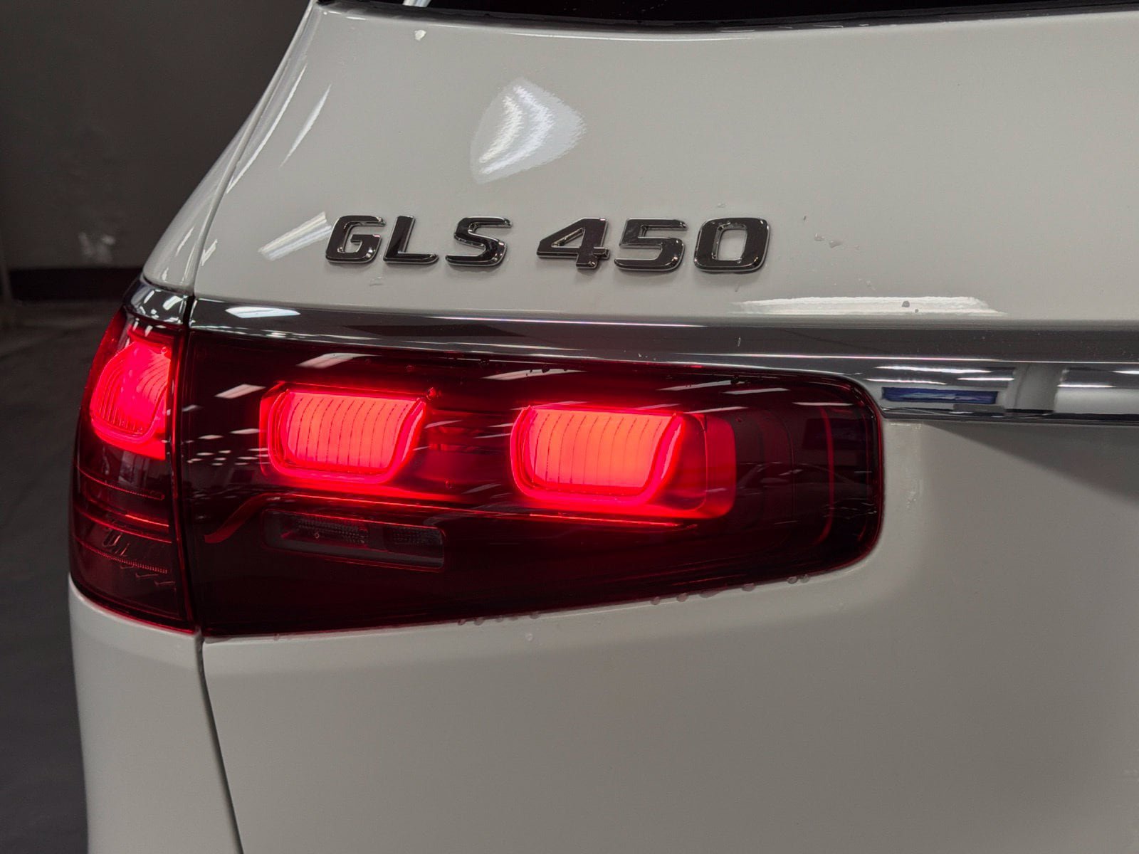 Certified 2026 Mercedes-Benz GLS 450 4MATIC image 14