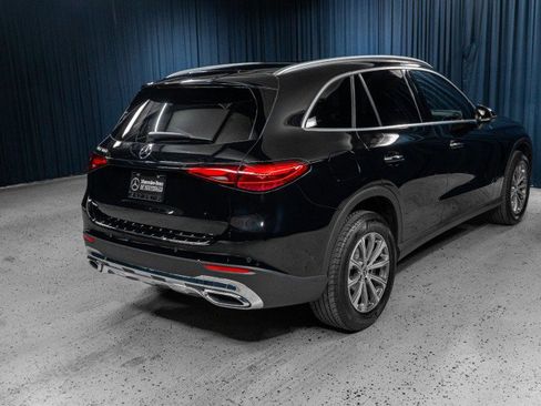 Certified 2026 Mercedes-Benz GLC 300 image 4