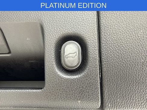 Used 2020 Cadillac Escalade Platinum AWD/4WD image 66